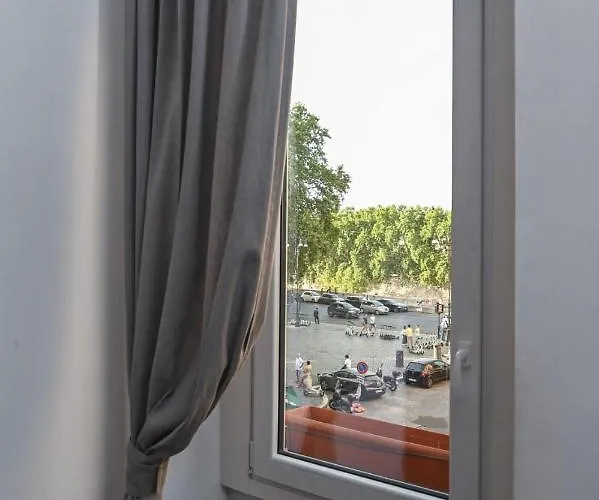 Gorgeous Trastevere Loft On The River * Рим