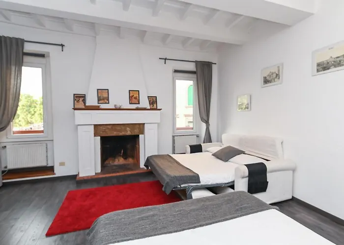 Gorgeous Trastevere Loft On The River * Рим
