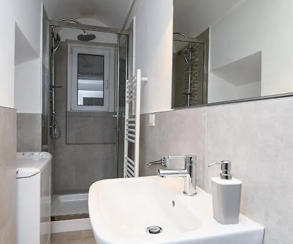 Апартаменты Gorgeous Trastevere Loft On The River *