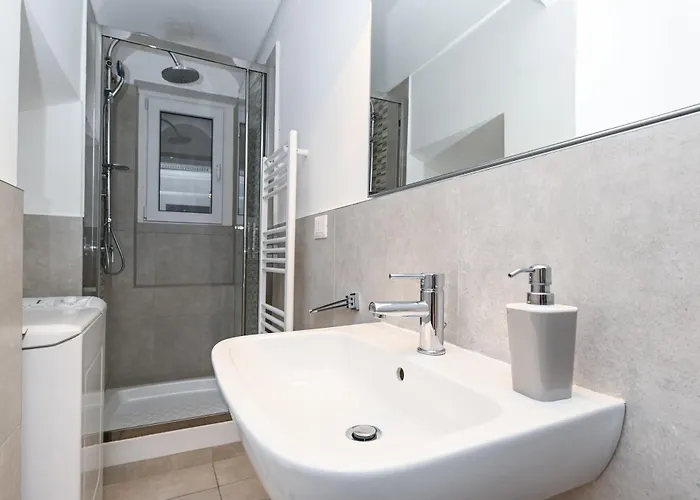 Апартаменты Gorgeous Trastevere Loft On The River *