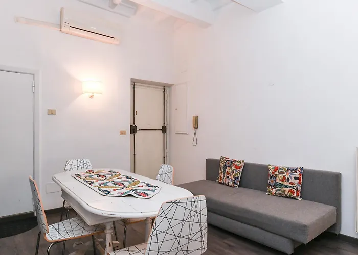 Gorgeous Trastevere Loft On The River Рим